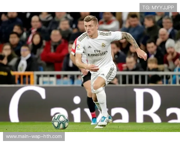 特拉茨直塞造险，西班牙人进攻配合功亏一篑